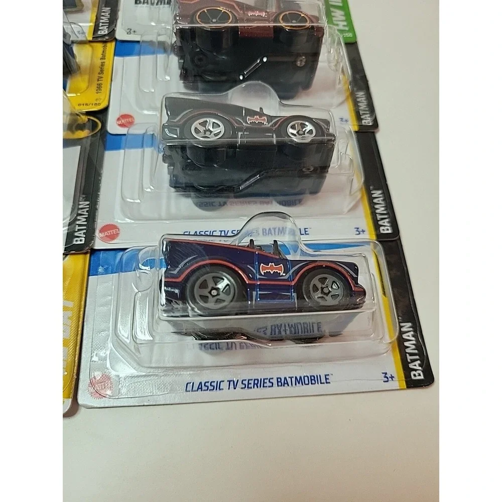 Hot‎ Wheels Batmobile's Lot of 12 Versions
